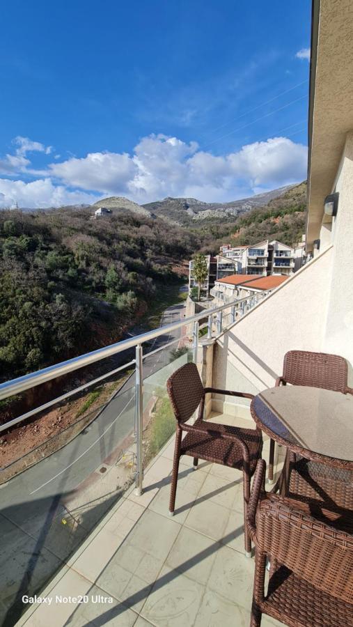 Blue Horizon Apartment Resort 布德瓦 外观 照片